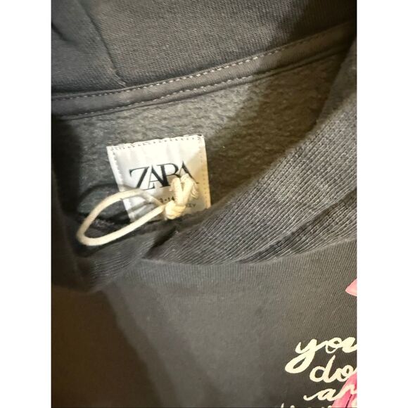 ZARA Girls Oversized Ballet Graphic Hoodie Sweatshirt Gray Size 13-14 - Picture 4 of 8